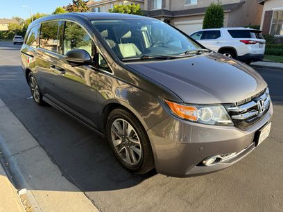 Used 2016 Honda Odyssey Touring
