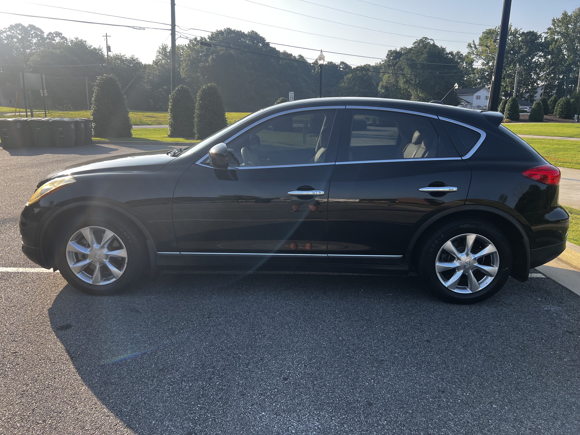Used 2008 INFINITI EX35 Journey w/ Premium Pkg RWD image 1