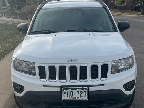 Used 2014 Jeep Compass Sport w/ Power Value Group image 2