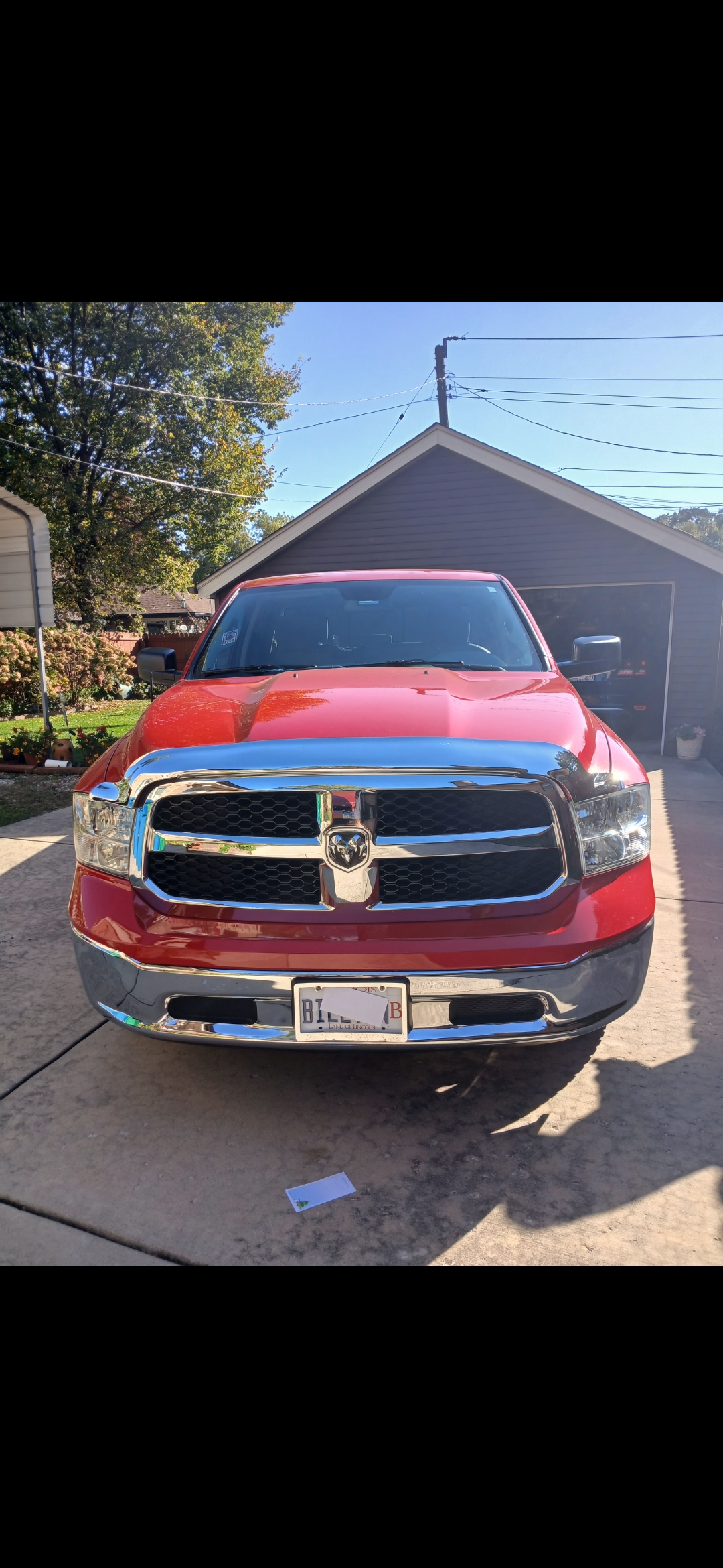 Used 2016 RAM 1500 Classic SLT AWD/4WD image 1