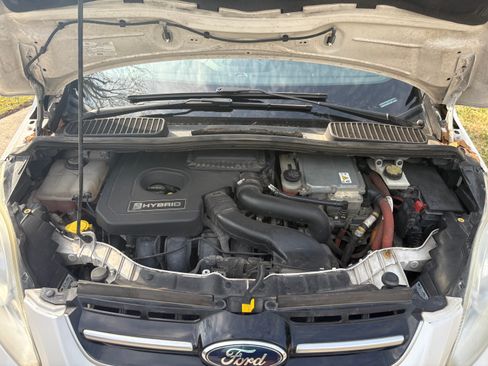 Used 2013 Ford C-MAX SEL image 16