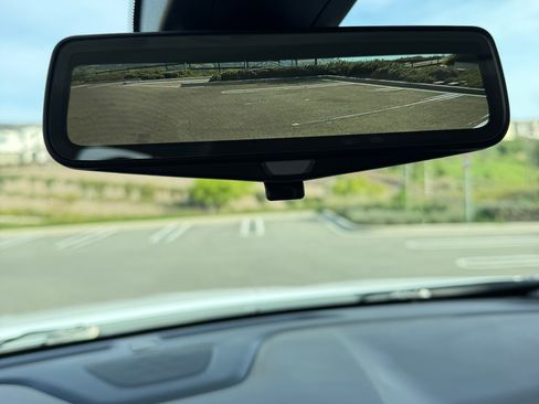 Used 2019 Chevrolet Traverse LT w/ LT Premium Package image 21