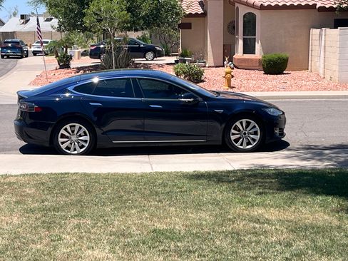 Used 2014 Tesla Model S P85 image 10