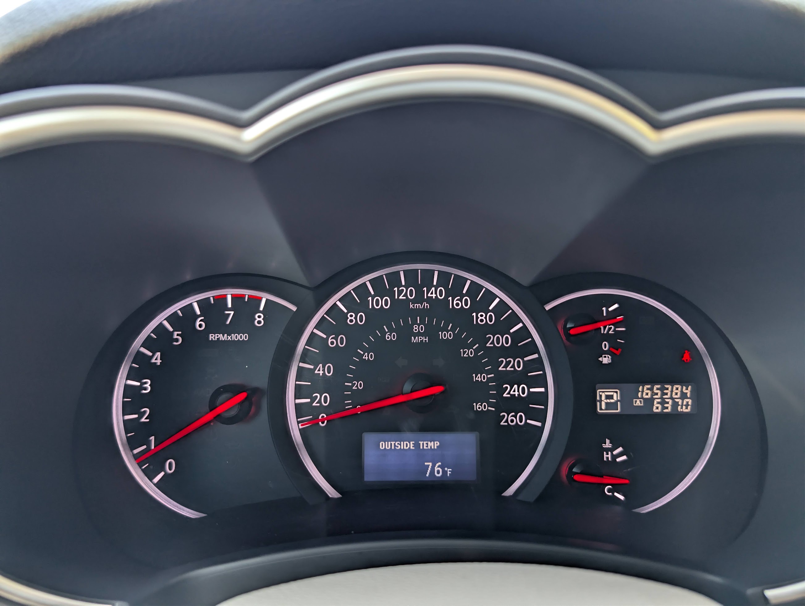 Used 2013 Nissan Quest SV FWD image 15