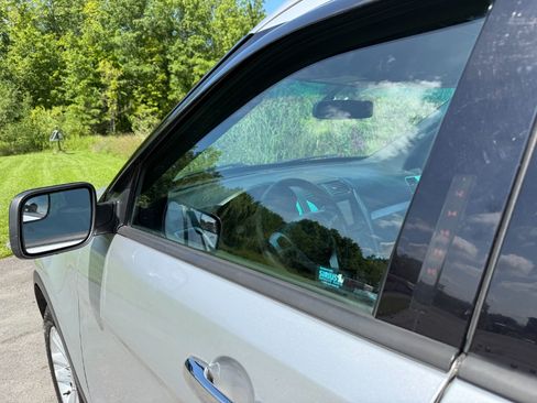 Used 2013 Ford Explorer XLT AWD/4WD image 22
