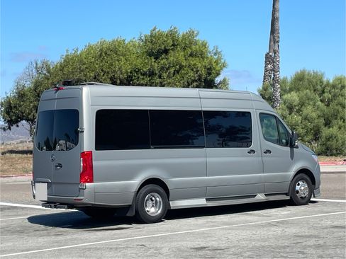 Used 2019 Mercedes-Benz Sprinter 170 image 8