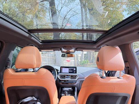 Used 2024 BMW X3 sDrive30i w/ Premium Package w/ZPA image 16