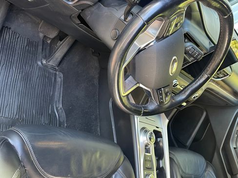 Used 2020 Ford Explorer Platinum w/ Premium Technology Package image 14