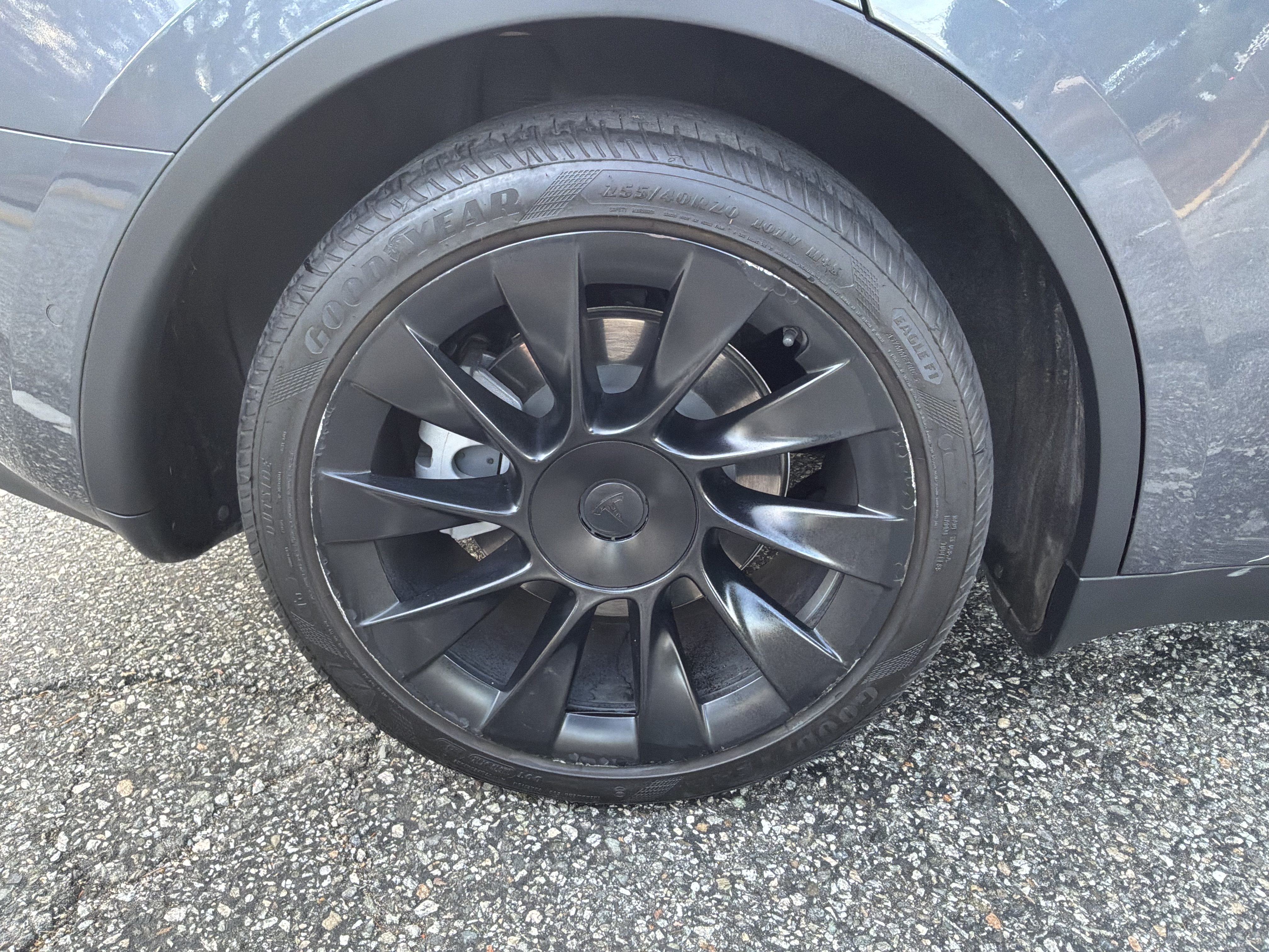 Used 2022 Tesla Model Y Long Range AWD/4WD image 12