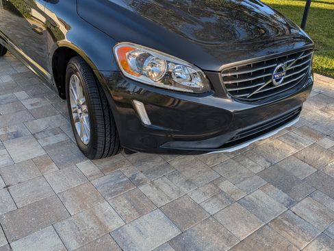 Used 2015 Volvo XC60 T5 image 2