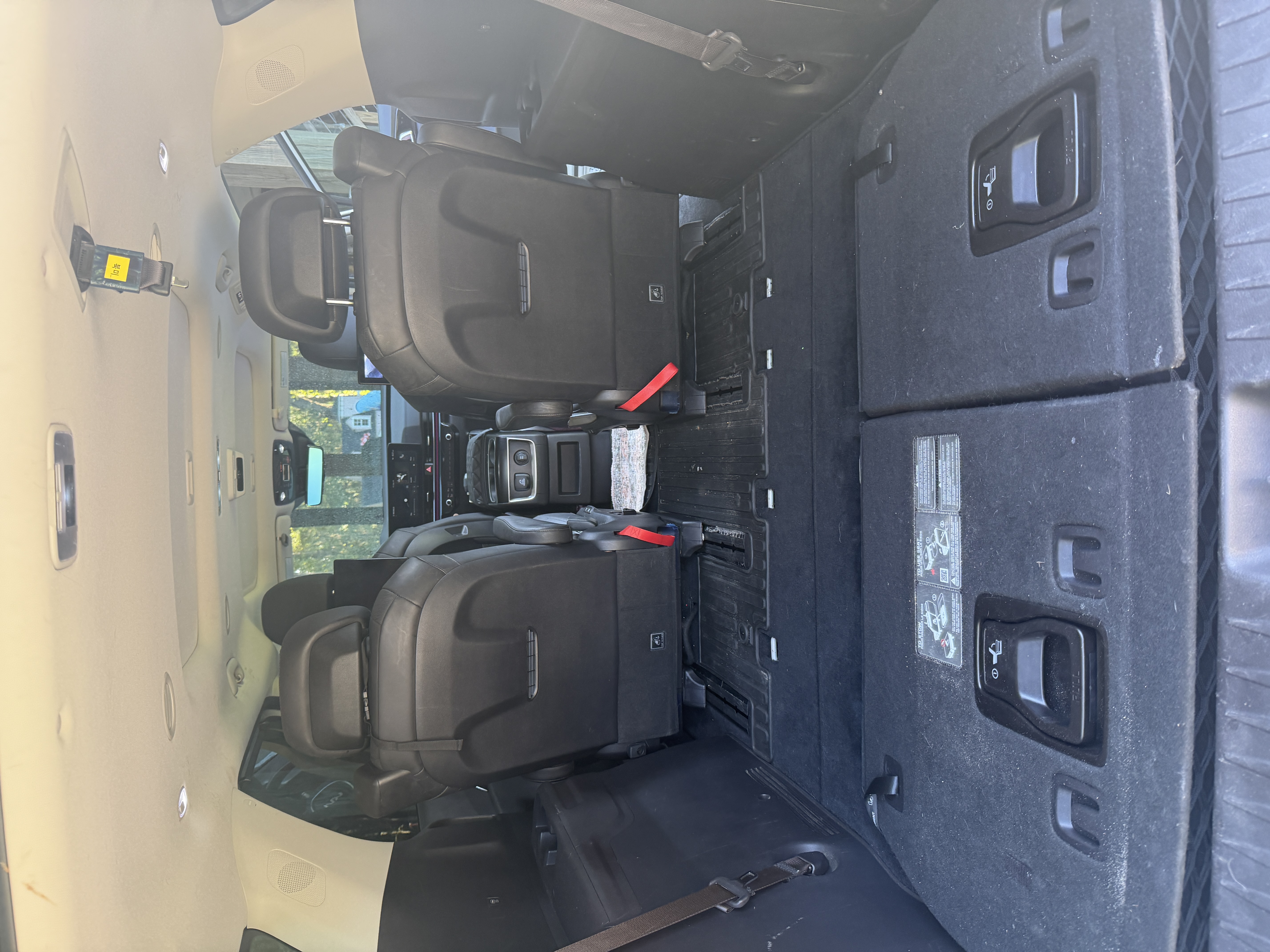 Used 2025 Kia Carnival SX Prestige FWD image 14