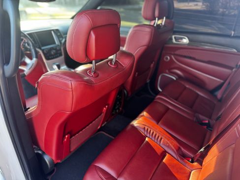 Used 2018 Jeep Grand Cherokee Trackhawk image 25