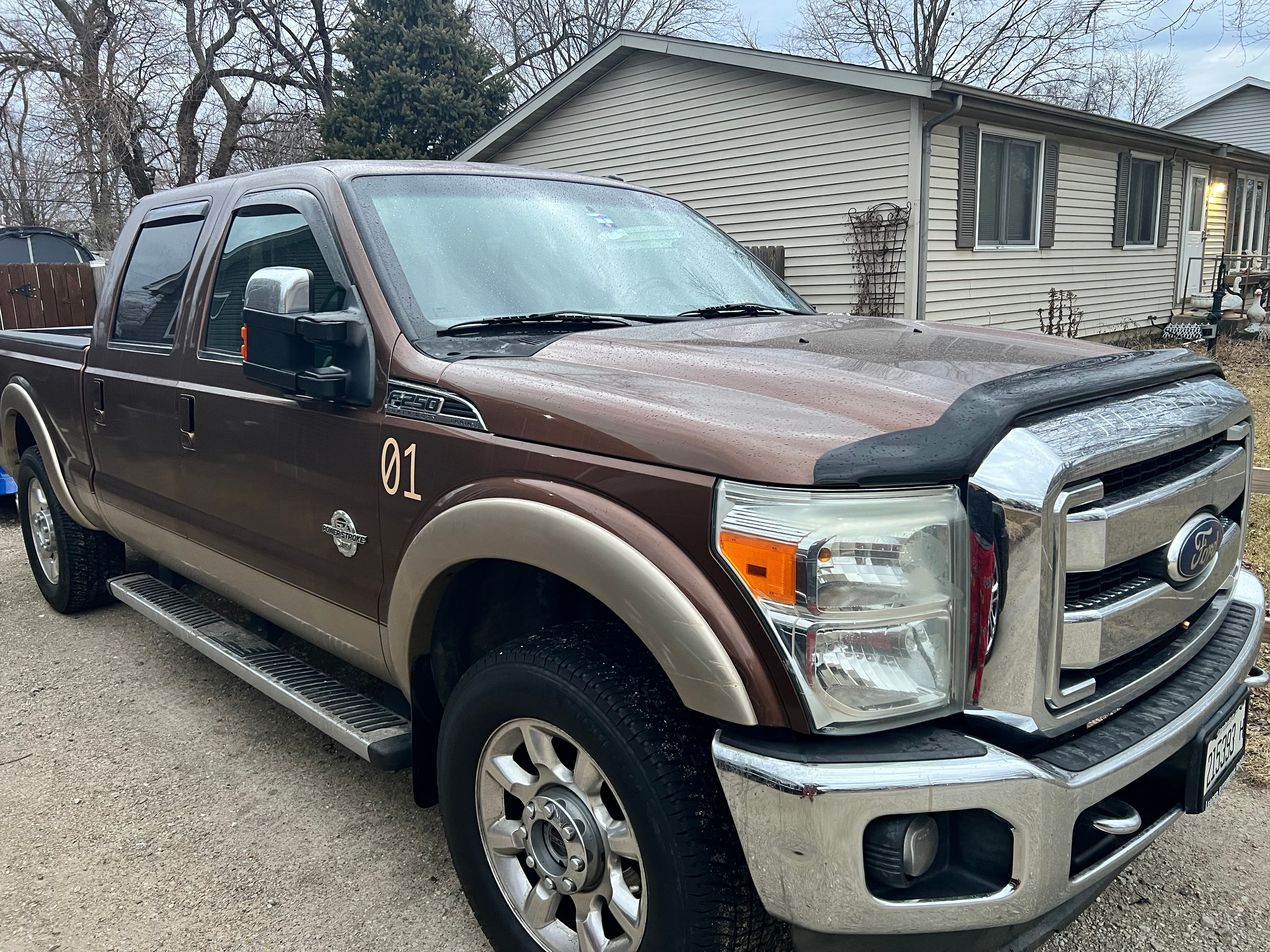 Used 2011 Ford F250 Lariat w/ Chrome Pkg AWD/4WD image 7