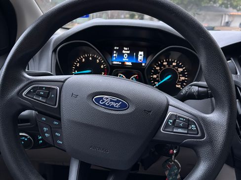 Used 2018 Ford Focus SE image 10
