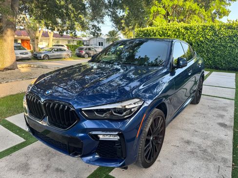 Used 2021 BMW X6 sDrive40i w/ M Sport Package RWD image 1