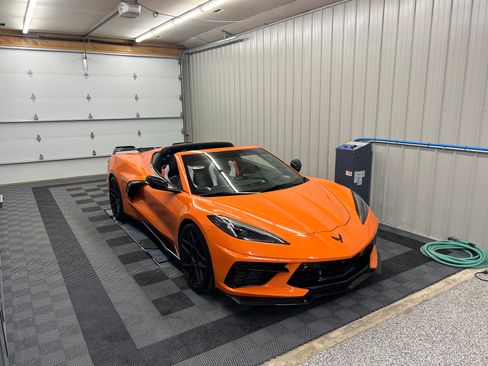 Used 2022 Chevrolet Corvette Stingray Preferred Cpe w/ Z51 Performance Package RWD image 20
