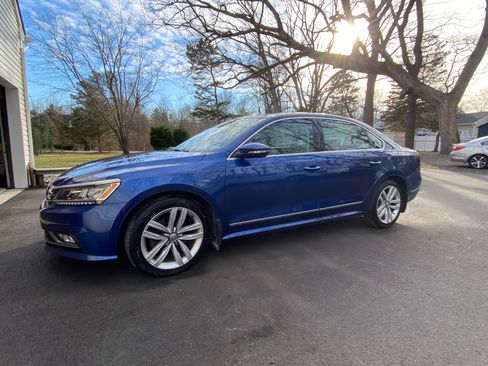 Used 2017 Volkswagen Passat 1.8T SE image 5