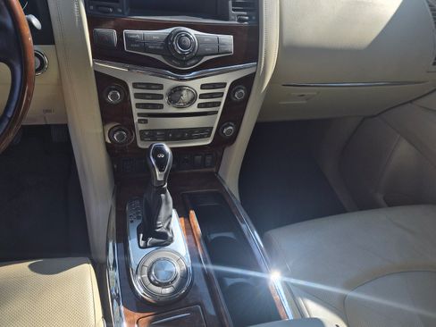 Used 2019 INFINITI QX80 Luxe w/ All-Season Package image 20