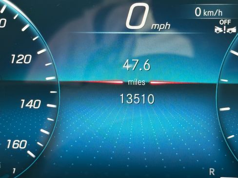 Used 2023 Mercedes-Benz CLA 250 image 12