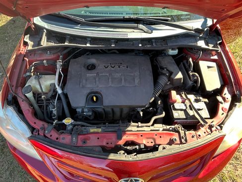 Used 2013 Toyota Corolla L image 10