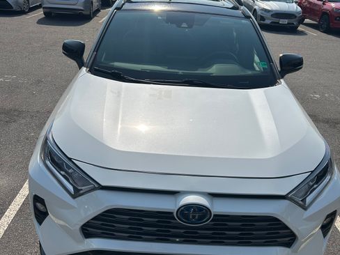 Used 2020 Toyota RAV4 XSE w/ All Weather Liner Package image 23