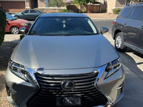 Used 2017 Lexus ES 350 image 5