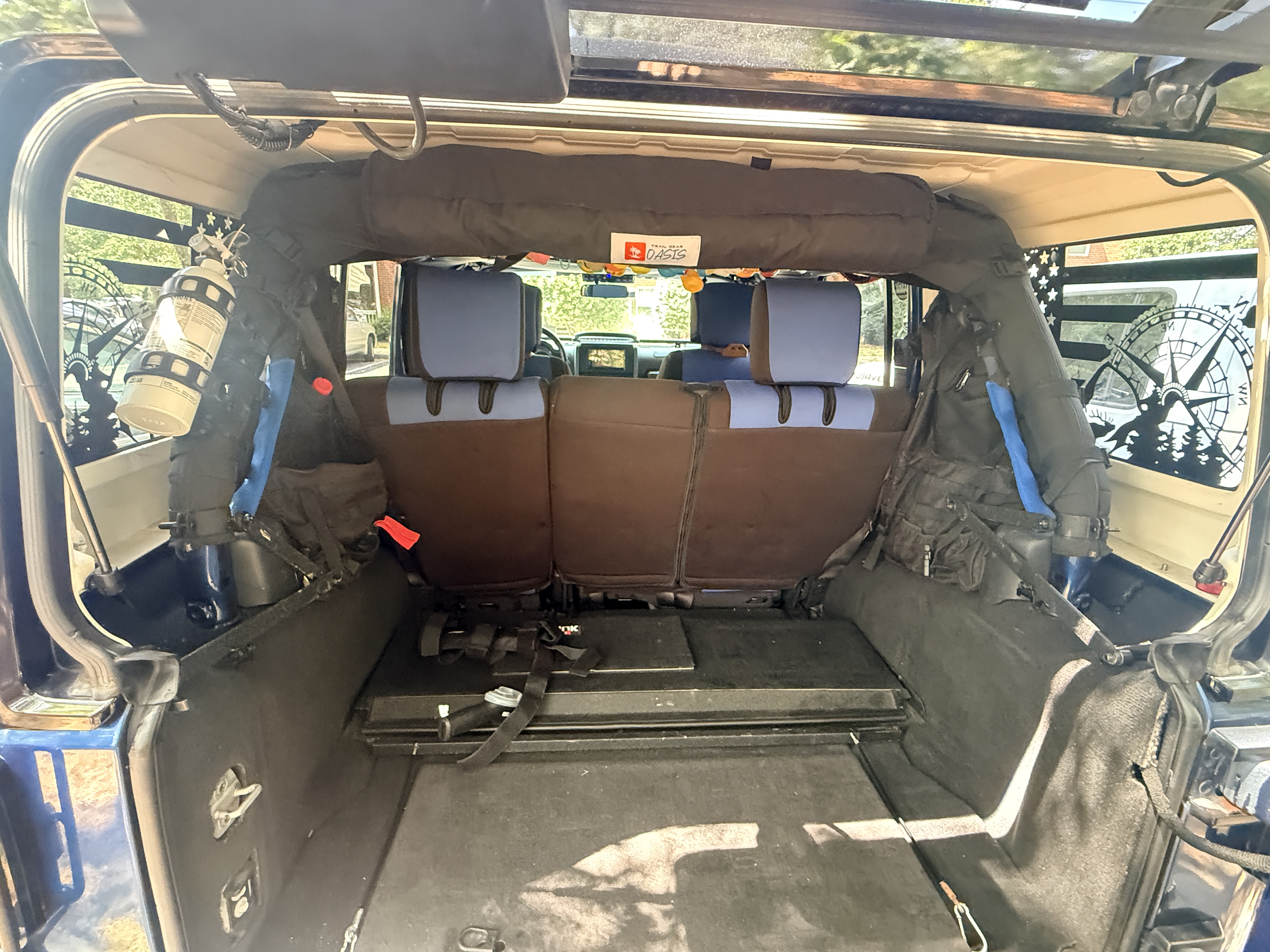 Used 2010 Jeep Wrangler Unlimited Sport AWD/4WD image 4