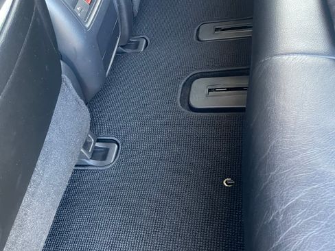 Used 2013 Nissan Pathfinder SV image 9