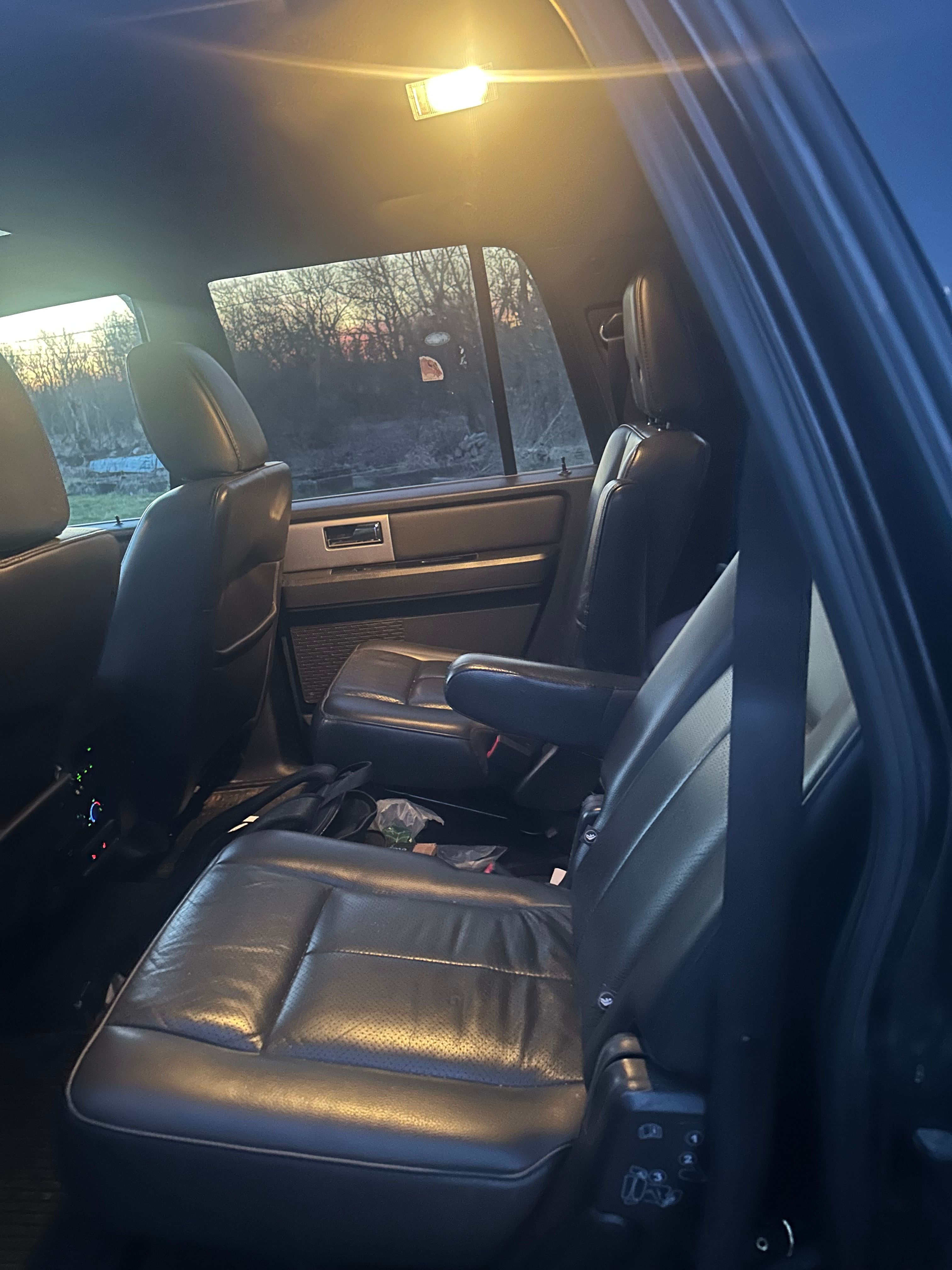 Used 2013 Ford Expedition EL Limited AWD/4WD image 6