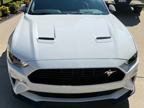 Used 2020 Ford Mustang GT Premium w/ California Special Package RWD image 8