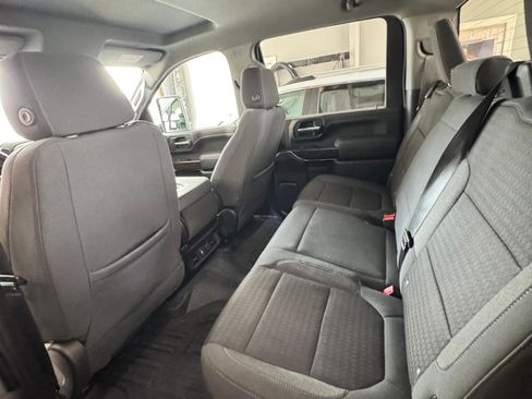 Used 2021 GMC Sierra 3500 SLE w/ SLE Value Package image 15