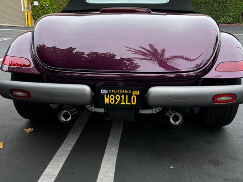 Used 1999 Plymouth Prowler image 4