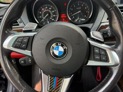 Used 2009 BMW Z4 sDrive30i RWD image 10