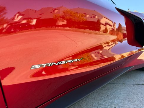 Used 2021 Chevrolet Corvette Stingray Premium Conv w/ Z51 Performance Package image 22