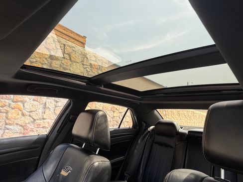 Used 2013 Chrysler 300 S RWD image 16