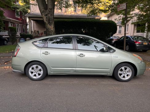 Used 2008 Toyota Prius image 2