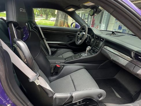 Used 2016 Porsche 911 GT3 RS image 13