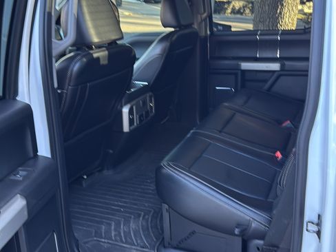 Used 2021 Ford F250 Lariat w/ Lariat Ultimate Package image 15