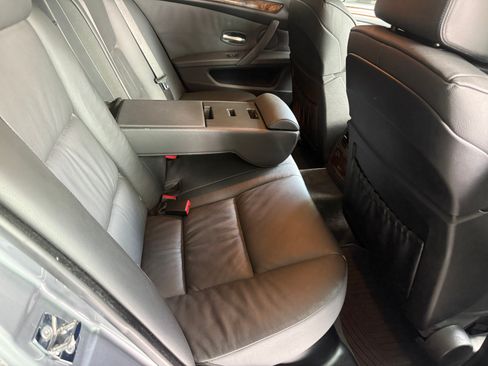 Used 2008 BMW 550i Sedan image 12