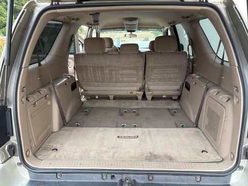 Used 2002 Toyota Sequoia SR5 image 14
