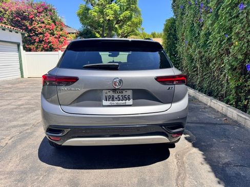 Used 2022 Buick Envision Preferred w/ Sport Touring Package FWD image 9