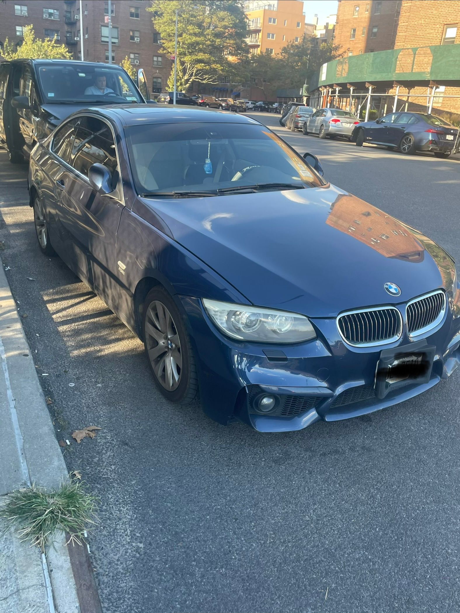 Used 2012 BMW 328i xDrive Coupe AWD/4WD image 2