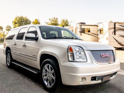 Used 2011 GMC Yukon XL Denali