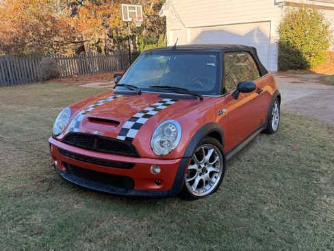 Used 2006 MINI Cooper S image 1
