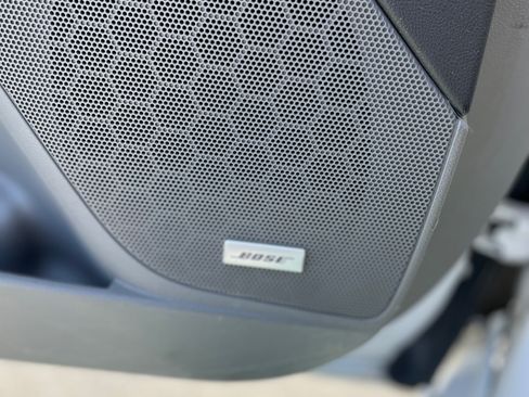 Used 2018 Chevrolet Impala Premier w/ Premier Confidence Package image 15