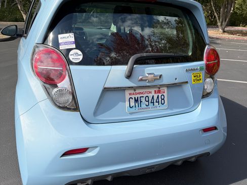 Used 2015 Chevrolet Spark LT FWD image 9