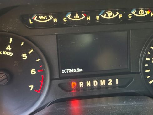 Used 2016 Ford F150 XL w/ Equipment Group 101A Mid image 5