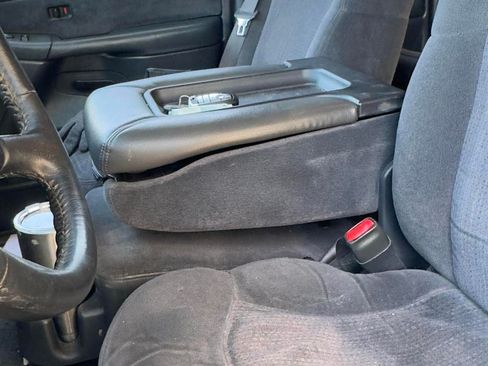 Used 2001 Chevrolet Silverado 1500 LS w/ Off-Road Chassis Pkg image 11