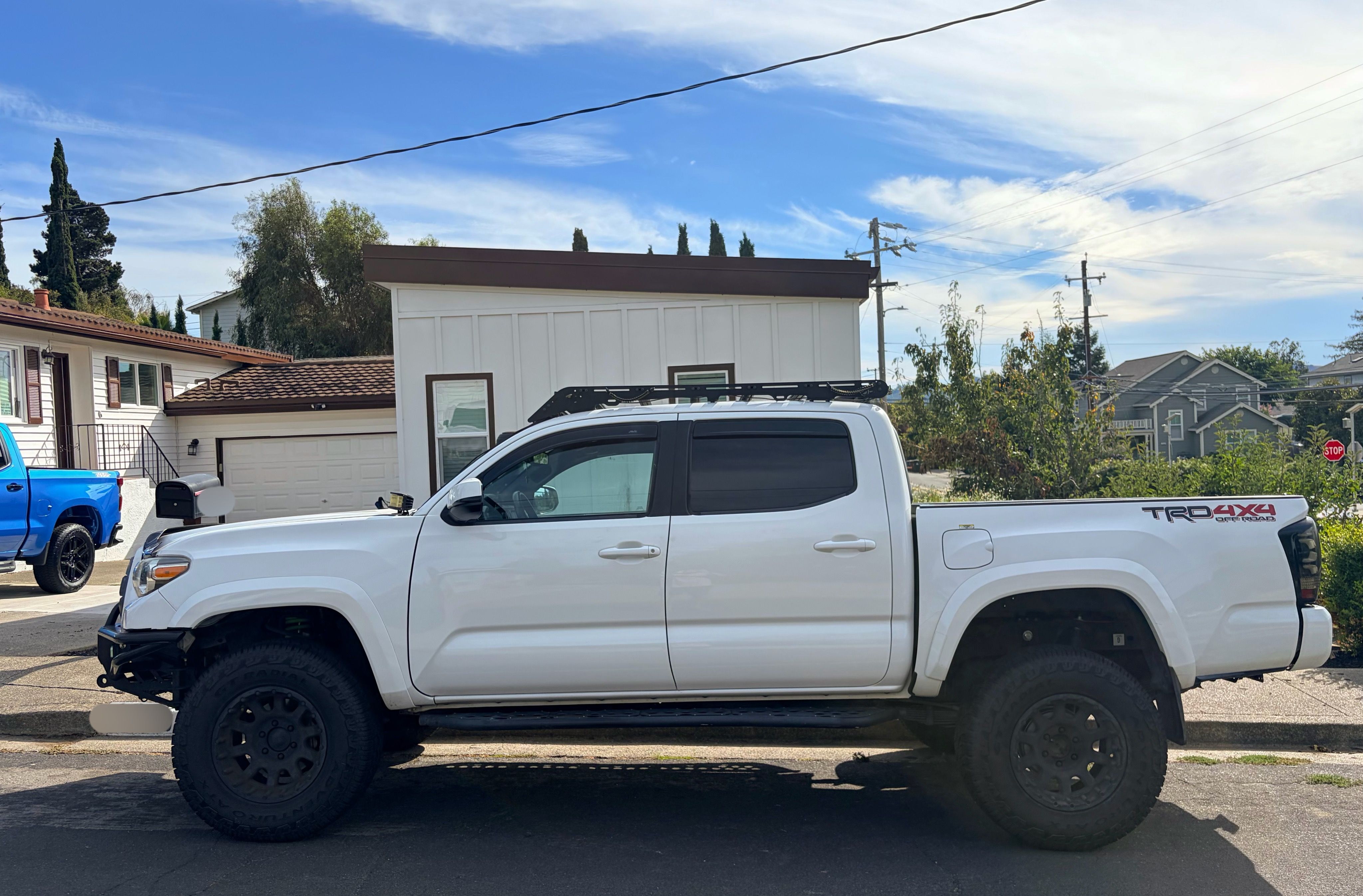 Used 2016 Toyota Tacoma TRD Off-Road AWD/4WD image 15