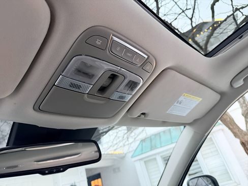 Used 2021 Kia Telluride EX image 16